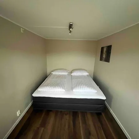 דירה Modern Apartment, Stunning View, Large Garden!